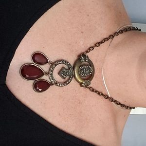 Vintage style necklace